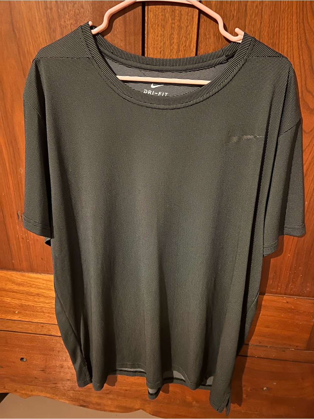 Nike Dri-FIT Men's Short-Sleeve Performance Shirt — black
